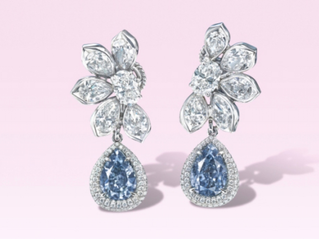 Modré diamanty jako nejdražší položky světových aukcí